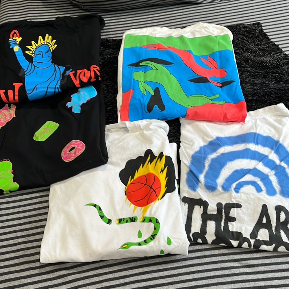 Lot of 5 Mens Zara graphic tees